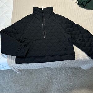 Lululemon scuba Black Quilted Half-Zip Pullover M/L